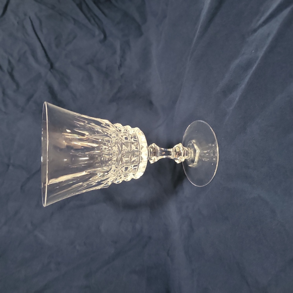 W.M. Dalton "Verite" pattern 4oz wine glass